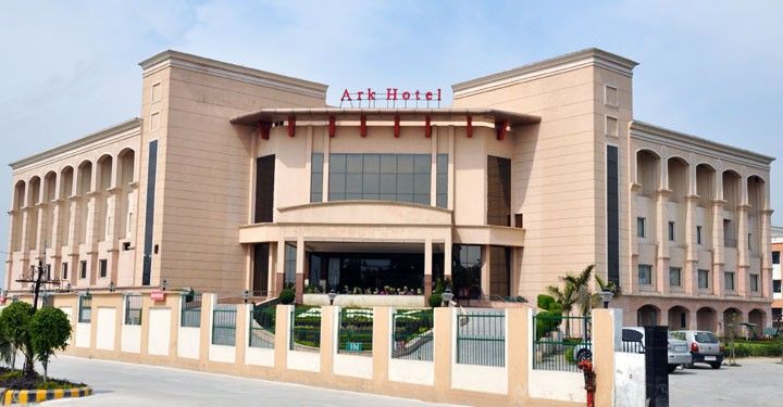 Hotel Ark Continental Rudrapur Экстерьер фото